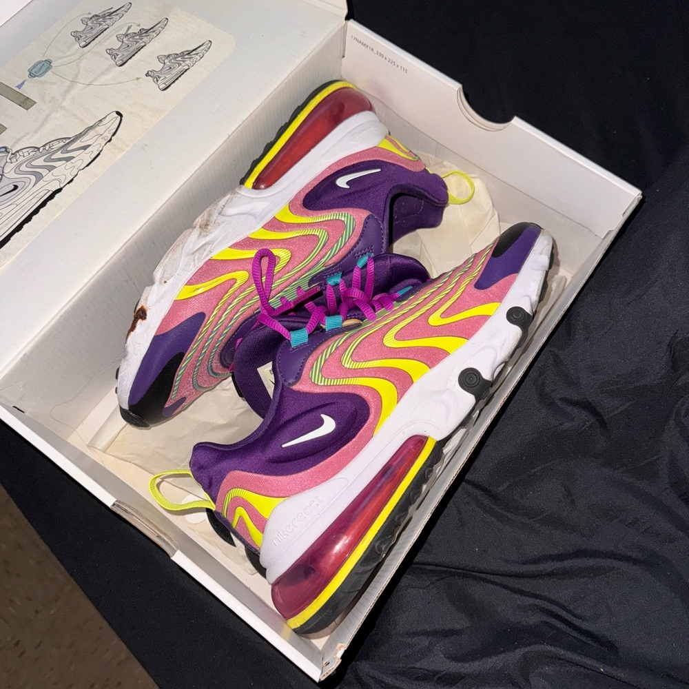 Nike Purple and Yellow Dynamic Sneakers